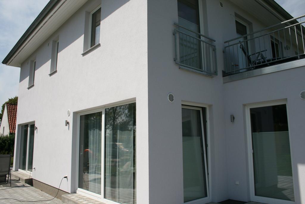Uebernachtung Bei Michael - Ferienwohnung Rostock Eksteriør bilde